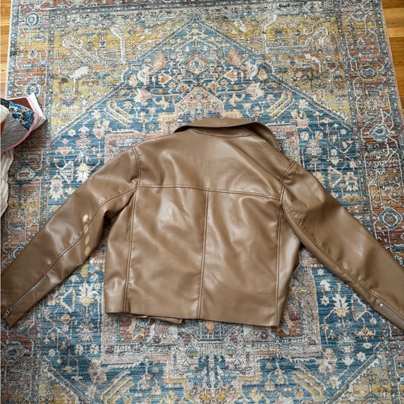 Aritzia Wilfred Diaz Motorcycle Jacket in Camel Brown - Picture 2 of 5